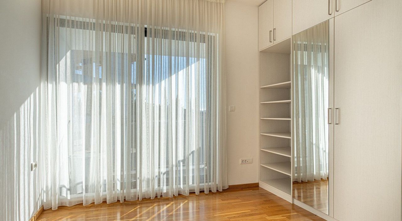 Квартира в Тивате, Черногория, 129 м² - фото 6