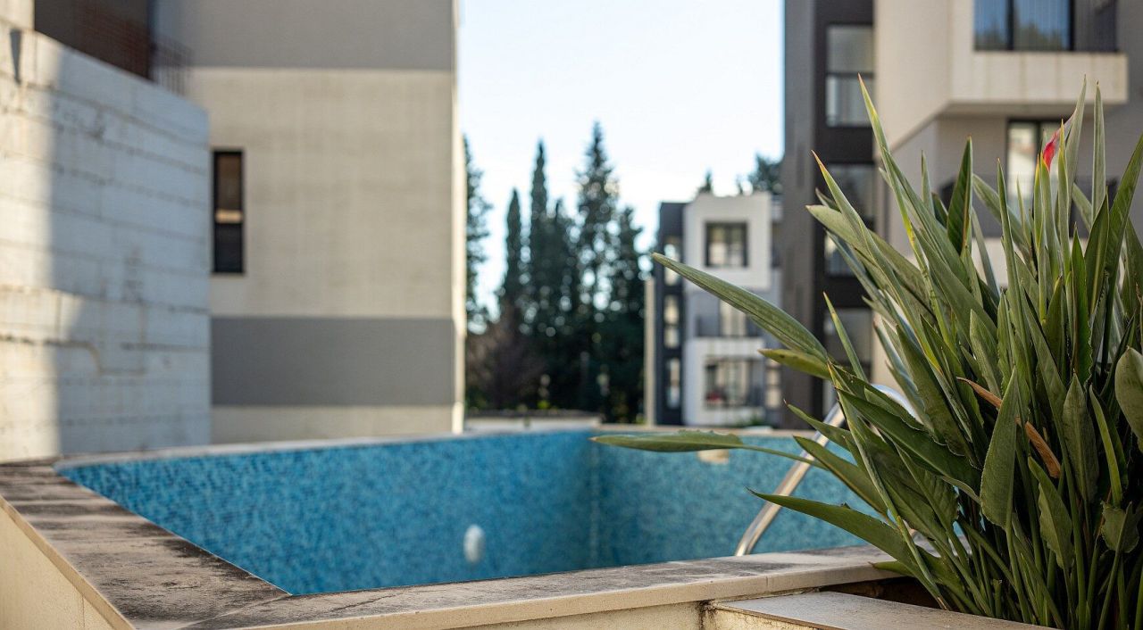 Квартира в Тивате, Черногория, 129 м² - фото 3