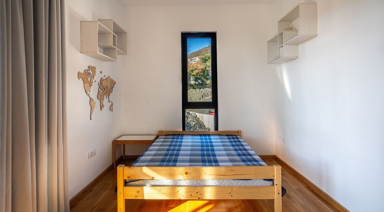 Квартира в Тивате, Черногория, 129 м² - фото 10