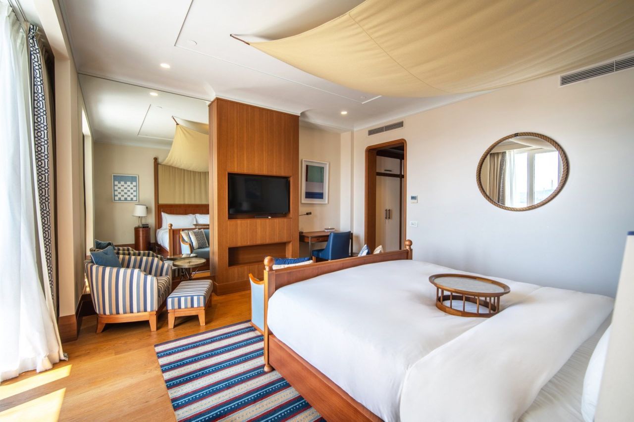 Квартира в Тивате, Черногория, 320 м² - фото 10