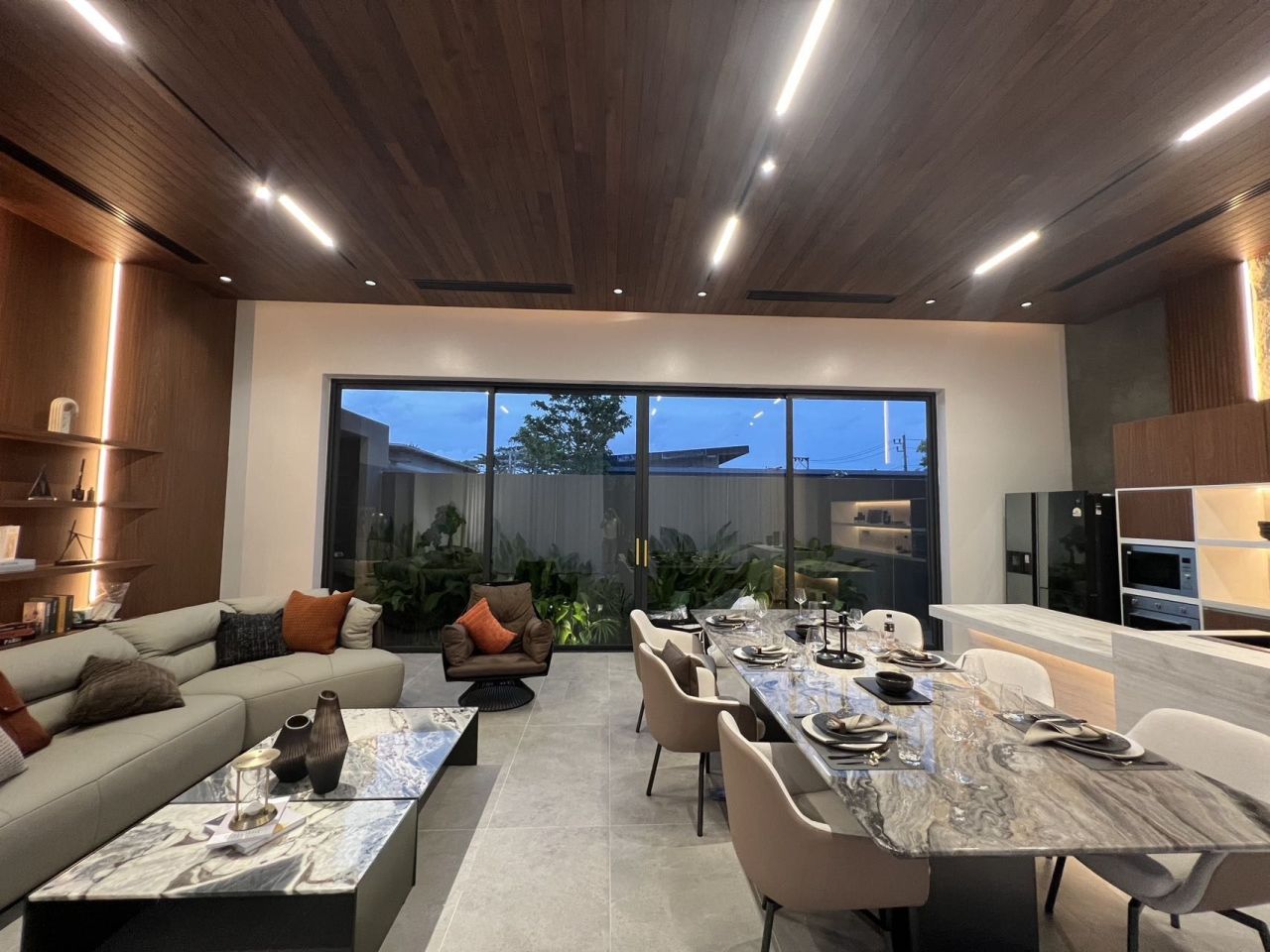 Вилла в Чалонге, Таиланд, 442 м² - фото 13