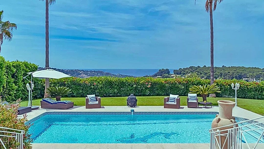 Вилла в Каннах, Франция, 248 м² - фото 2