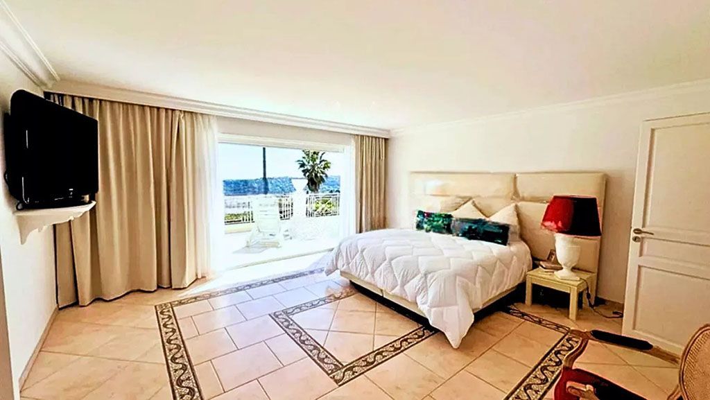 Вилла в Каннах, Франция, 248 м² - фото 6