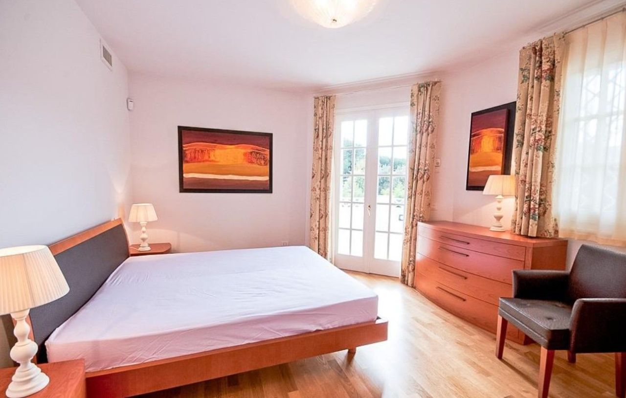 Вилла в Форте деи Марми, Италия, 580 м² - фото 6