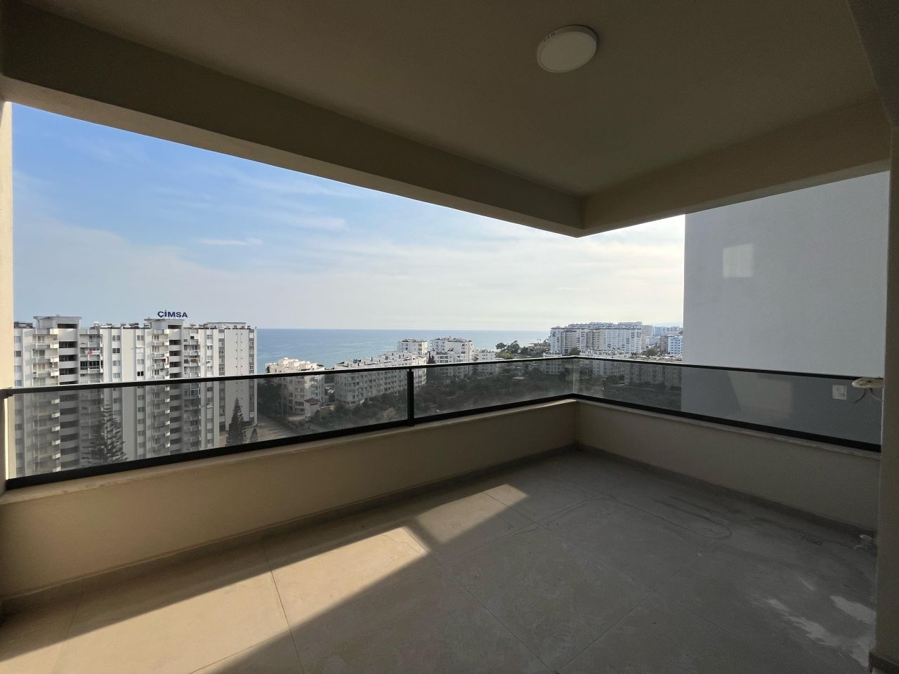Квартира в Мерсине, Турция, 85 м² - фото 1