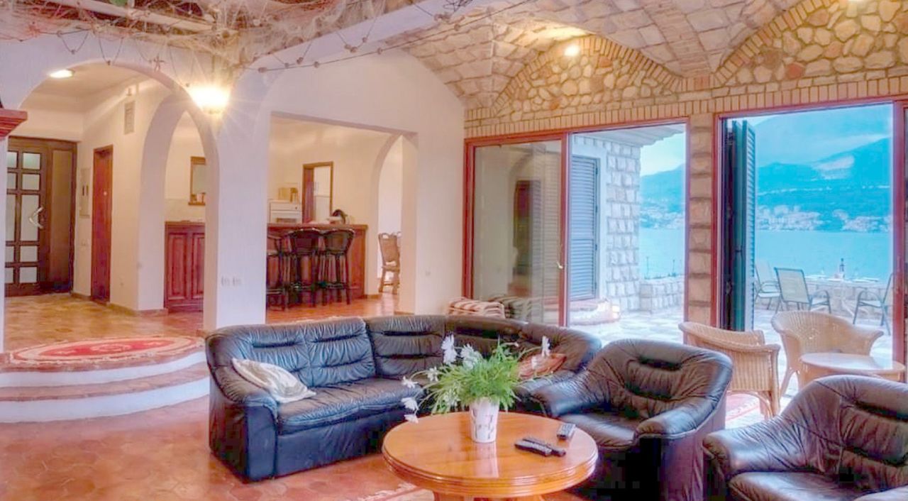 Вилла в Розе, Черногория, 360 м² - фото 4