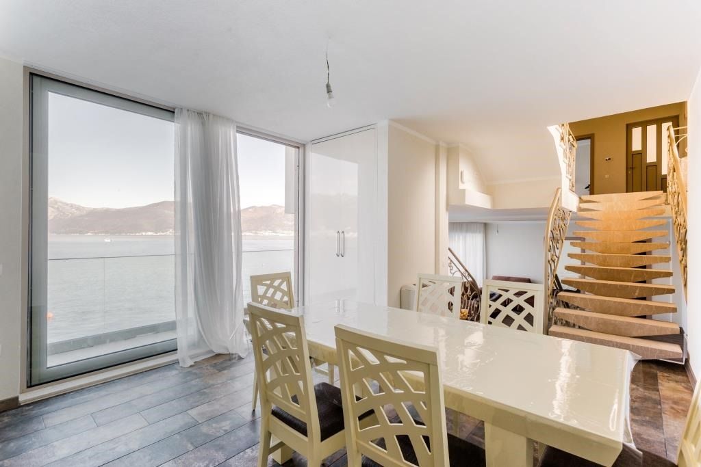 Вилла в Крашичах, Черногория, 240 м² - фото 15