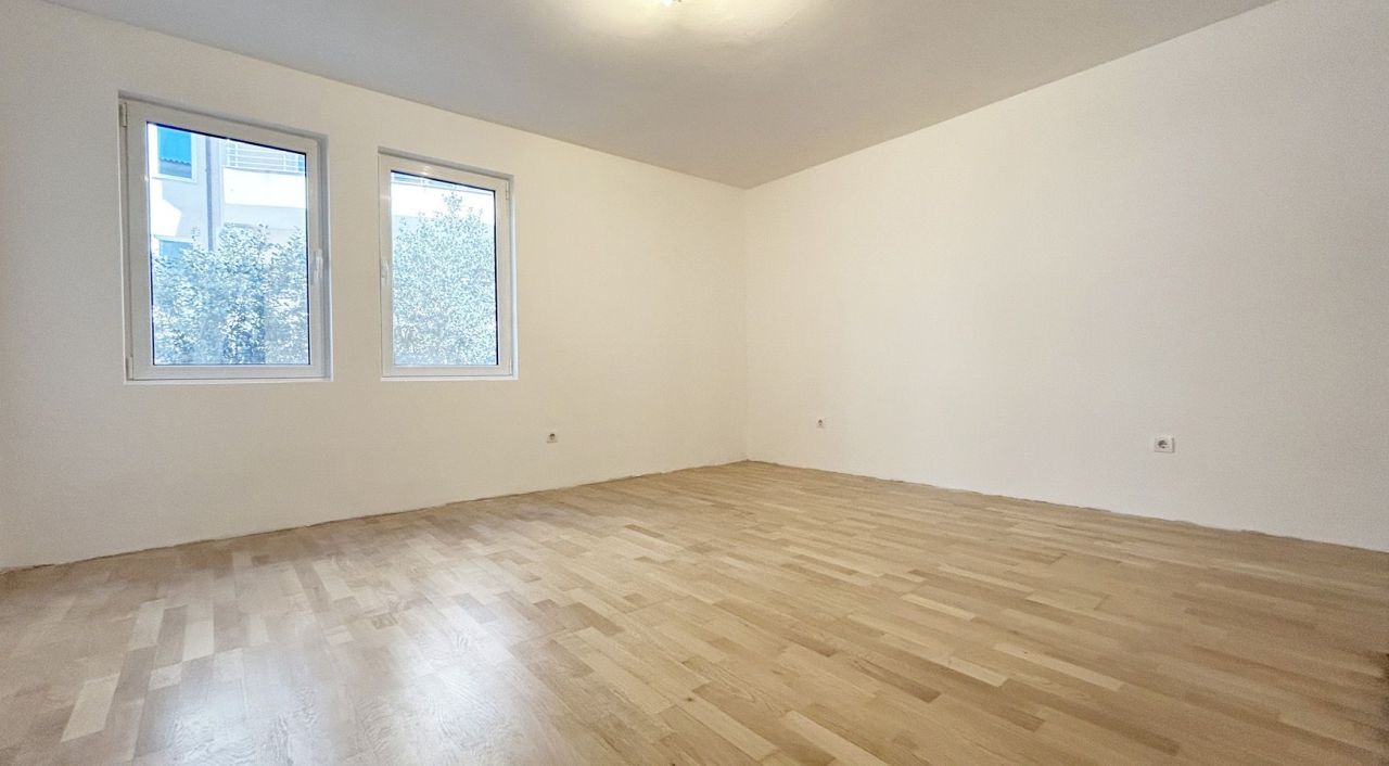 Квартира в Петроваце, Черногория, 105 м² - фото 3