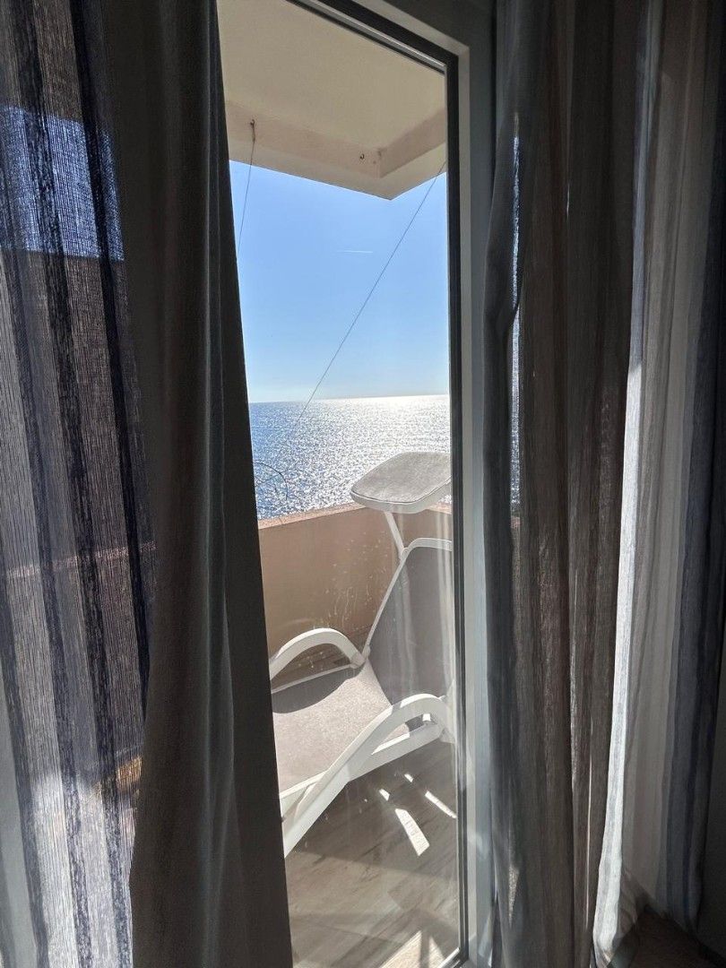 Квартира в Добра Воде, Черногория, 83 м² - фото 2