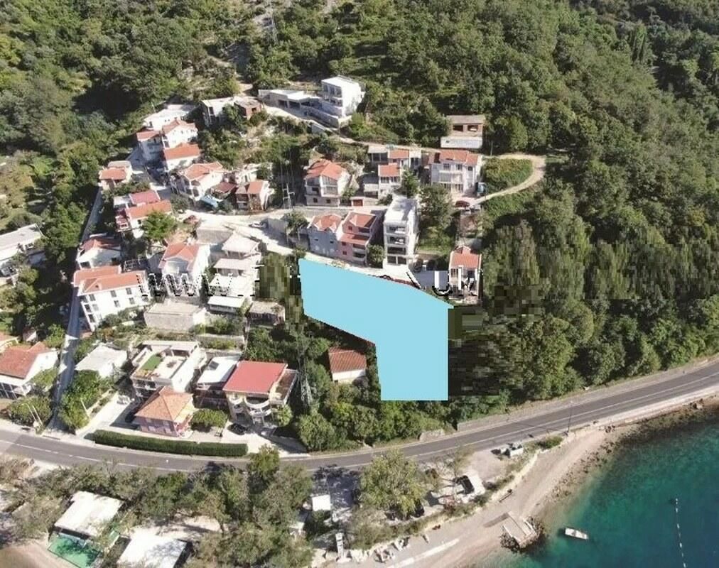 Земля в Тивате, Черногория, 621 м² - фото 3