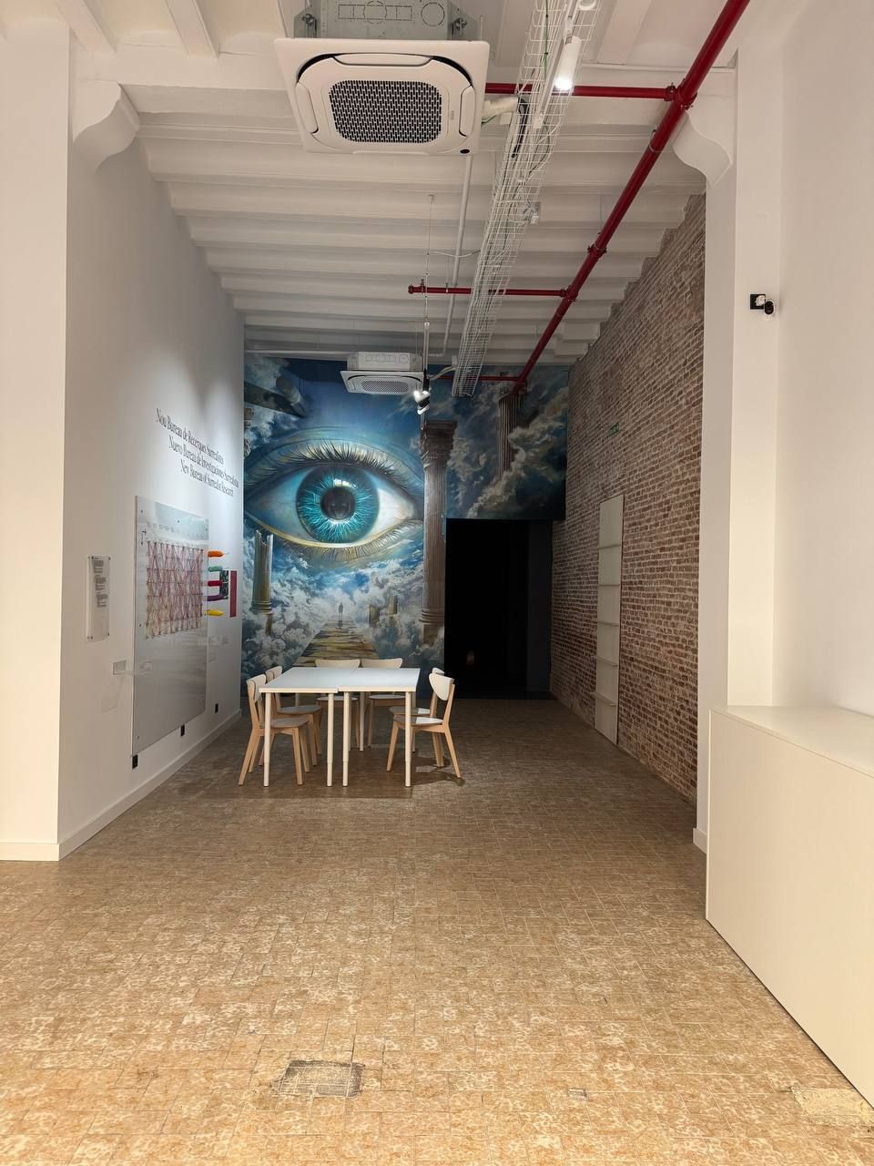 Коммерческая недвижимость в Барселоне, Испания, 500 м² - фото 7