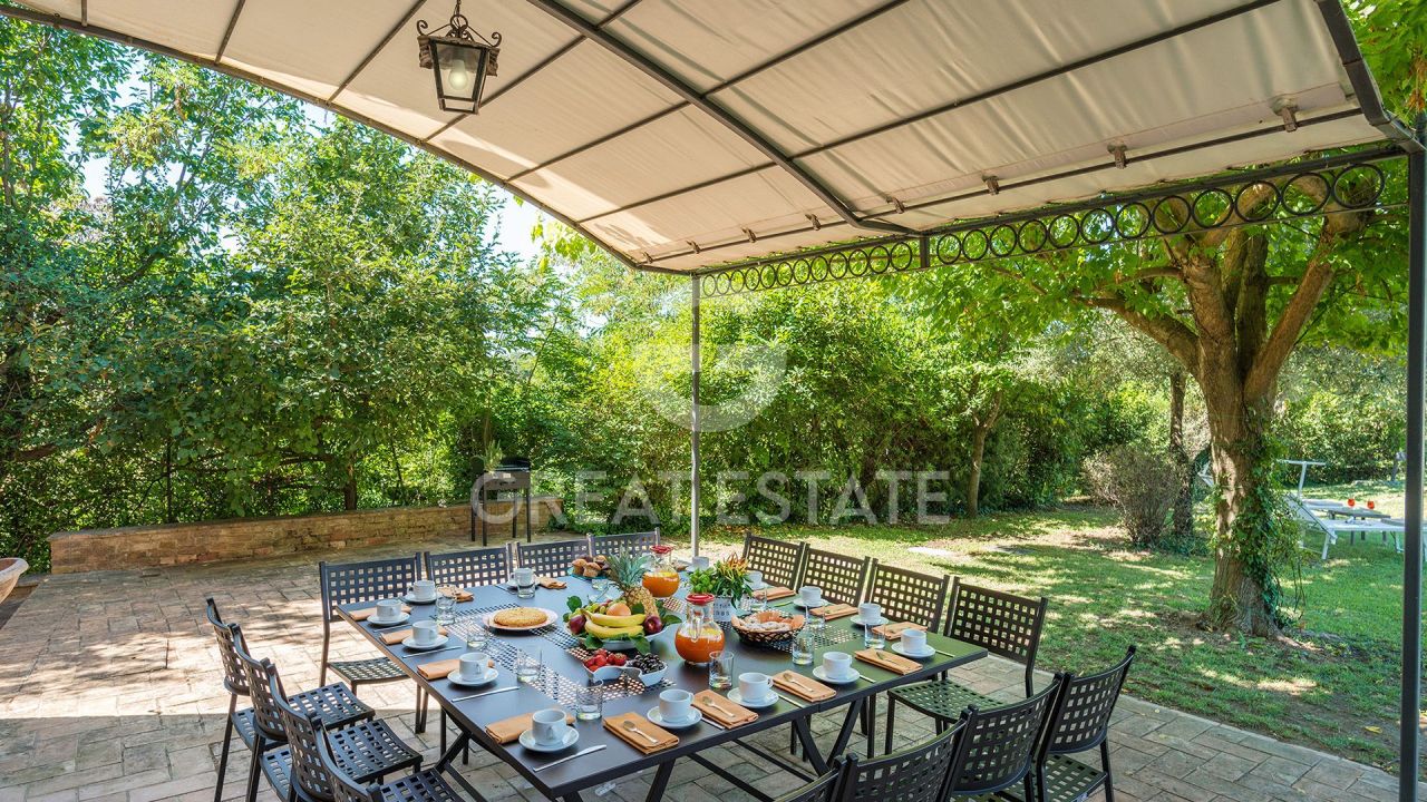 Дом в Сиене, Италия, 547.7 м² - фото 6