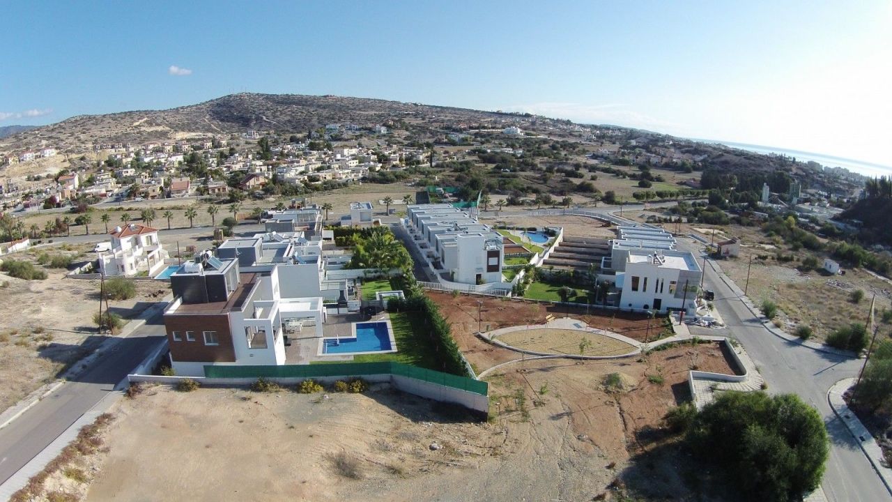 Вилла в Лимасоле, Кипр, 390 м² - фото 2