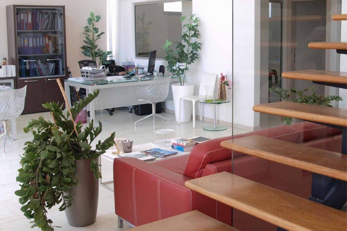 Коммерческая недвижимость в Лимасоле, Кипр, 1 530 м² - фото 3