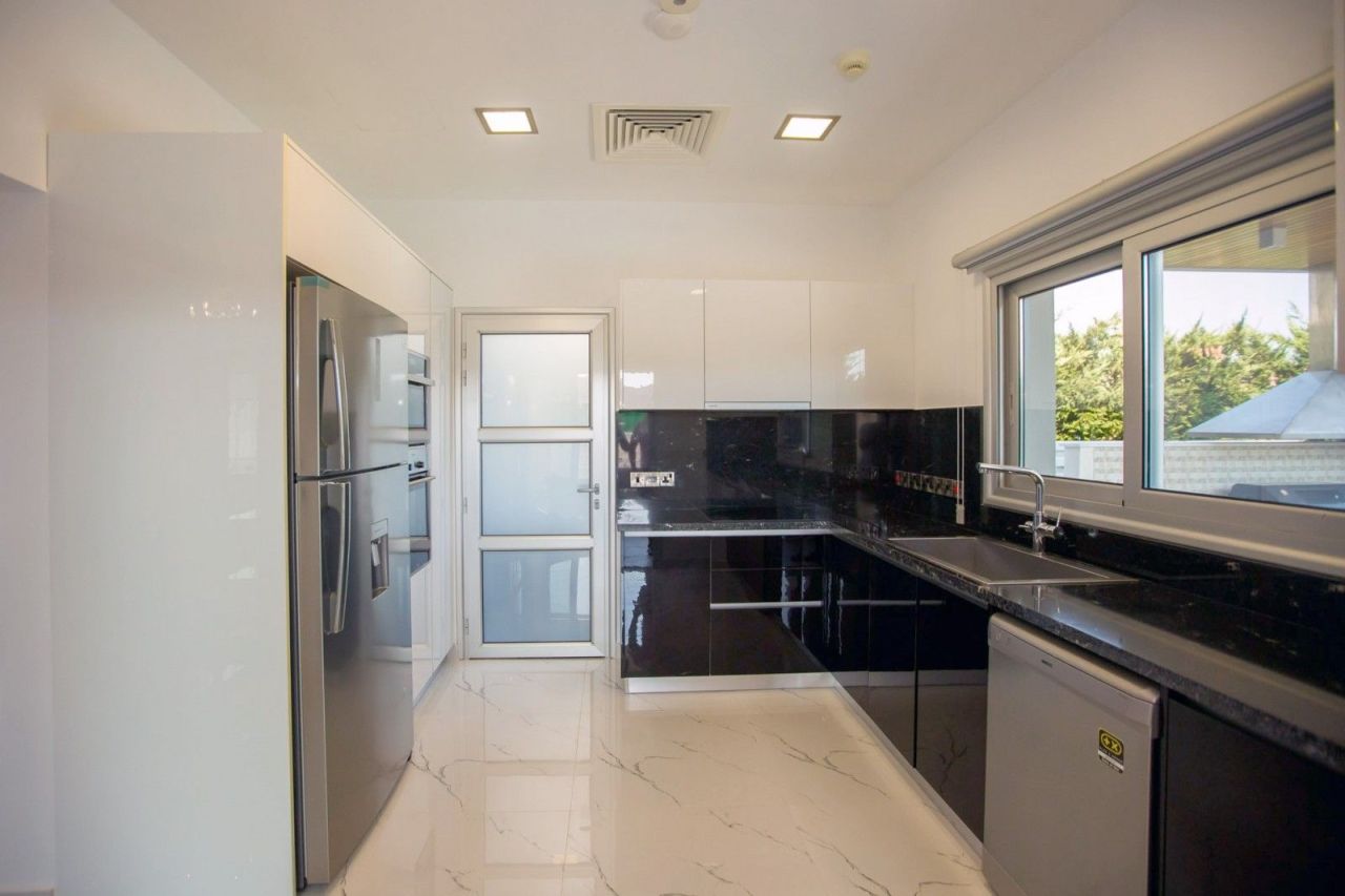 Вилла в Лимасоле, Кипр, 275 м² - фото 13