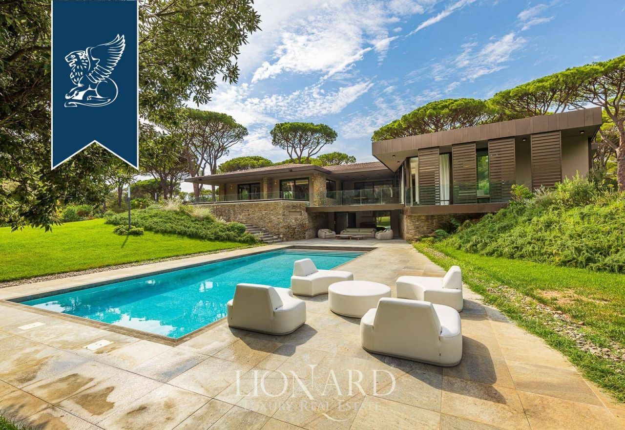 Вилла в Кастильоне-делла-Пеская, Италия, 410 м² - фото 2