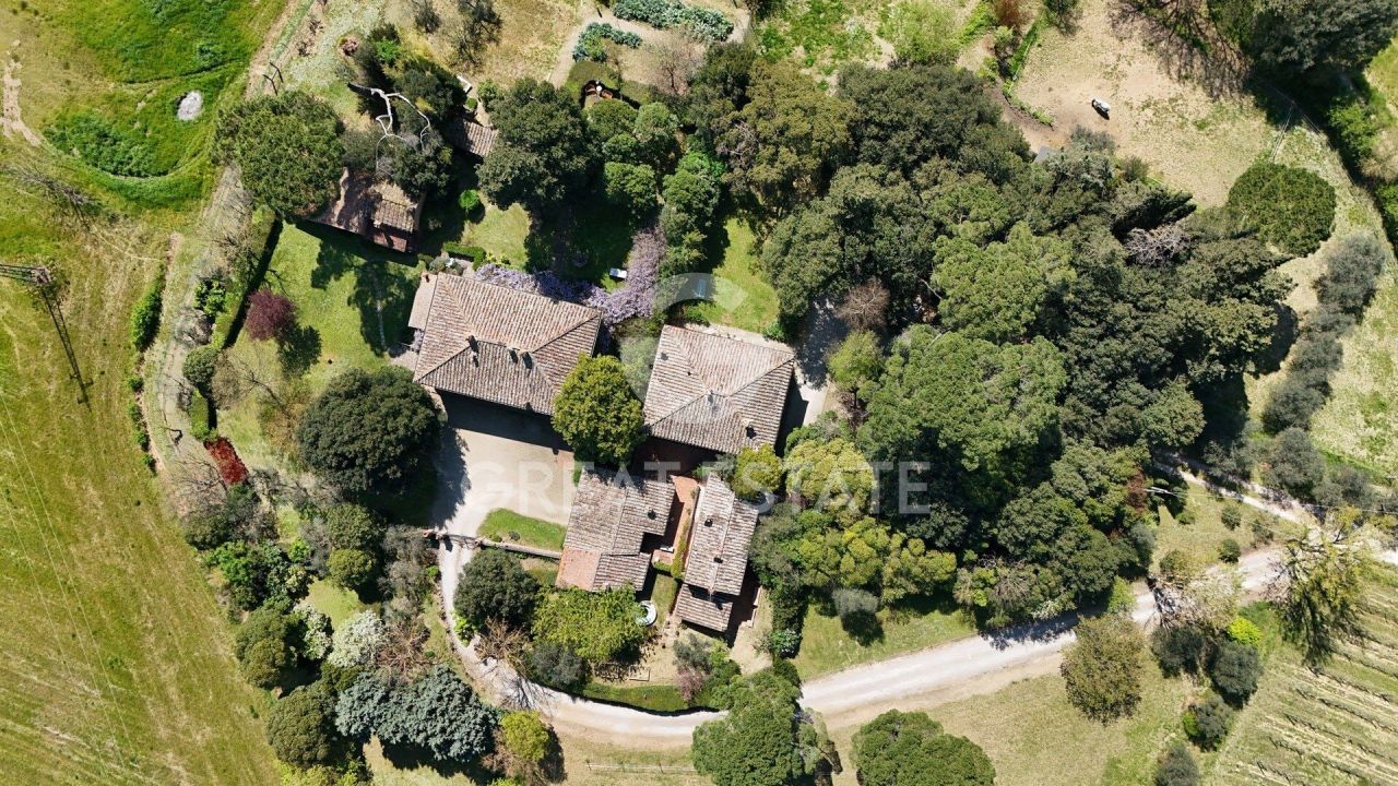 Дом в Фояно-делла-Кьяне, Италия, 755.95 м² - фото 3