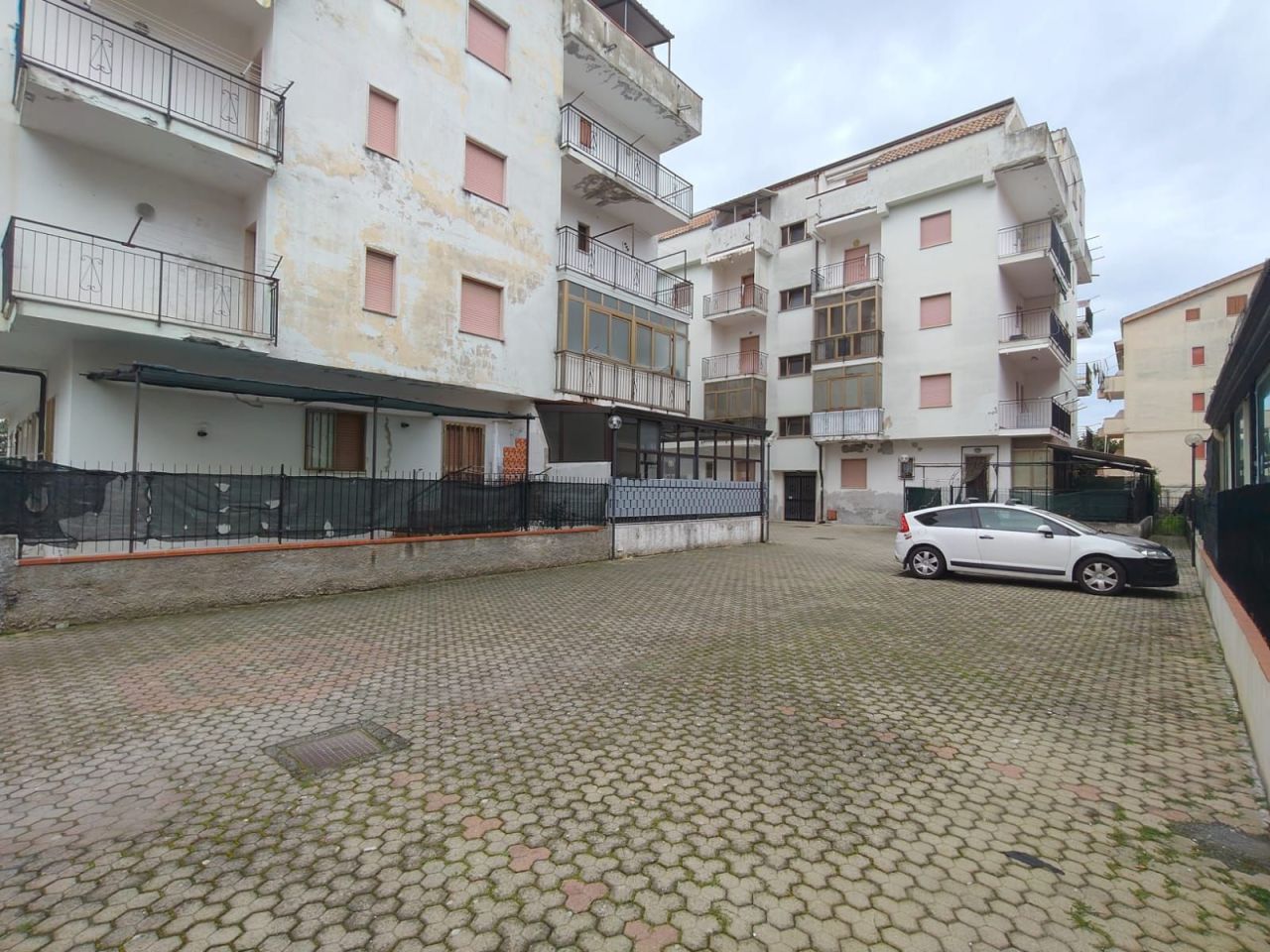 Квартира в Скалее, Италия, 45 м² - фото 14