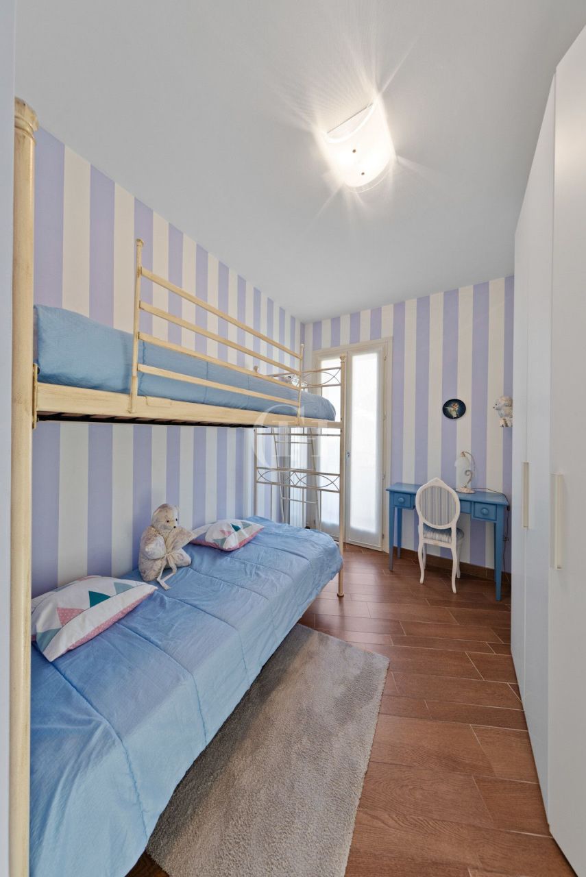 Апартаменты у озера Гарда, Италия, 120 м² - фото 14