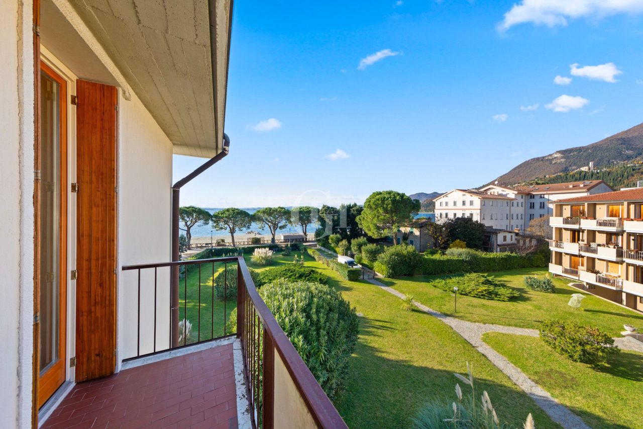 Апартаменты у озера Гарда, Италия, 120 м² - фото 15