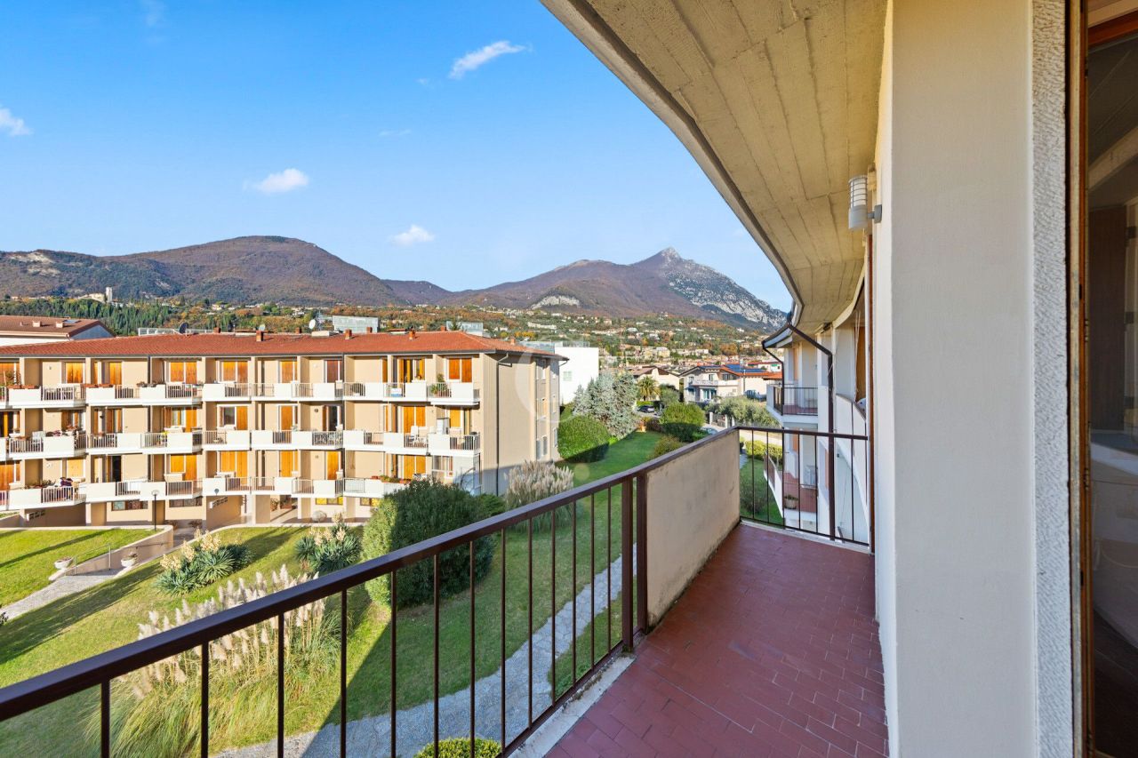 Апартаменты у озера Гарда, Италия, 120 м² - фото 11