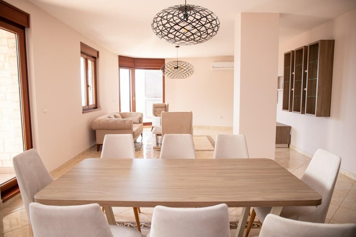 Квартира в Бечичи, Черногория, 194 м² - фото 5