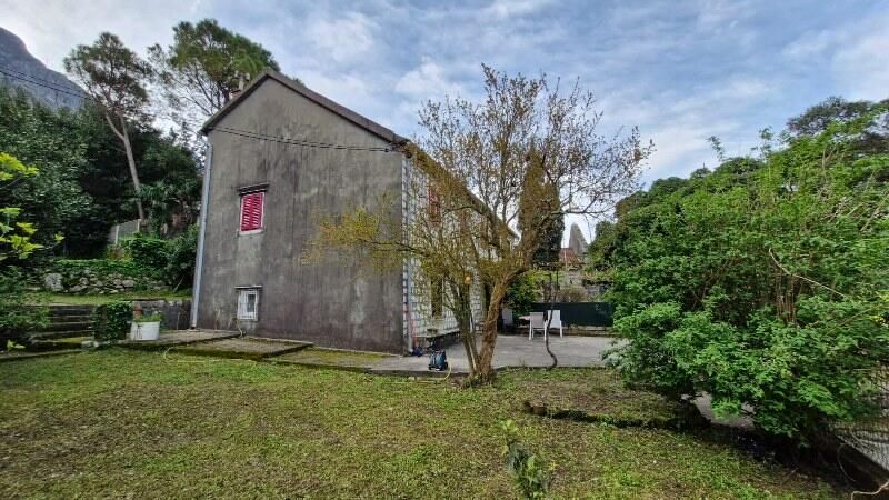 Дом в Доброте, Черногория, 70 м² - фото 6