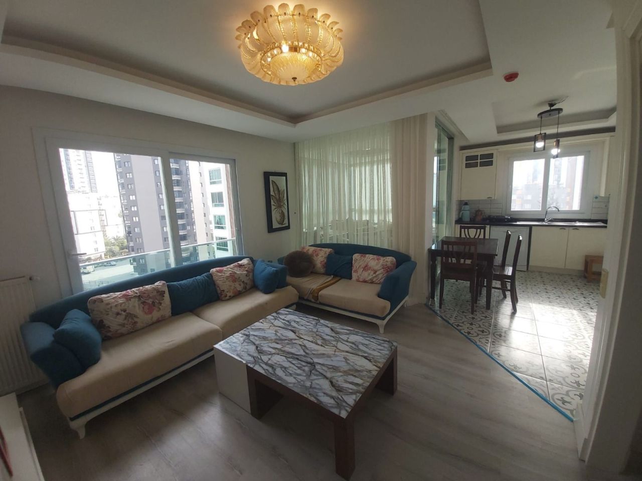 Квартира в Мерсине, Турция, 140 м² - фото 1