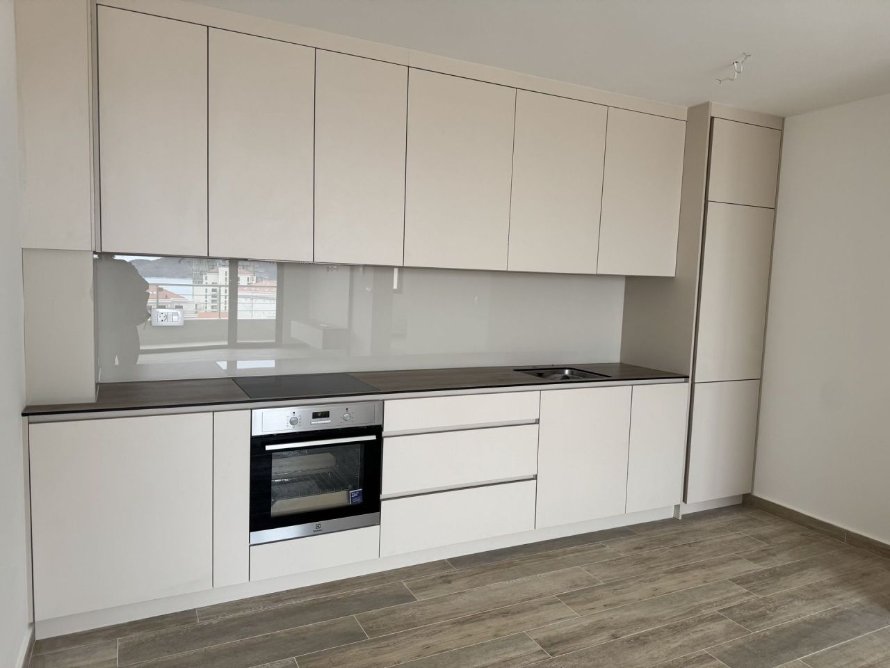 Квартира в Будве, Черногория, 52 м² - фото 2