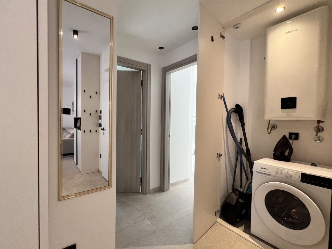 Квартира в Тивате, Черногория, 147 м² - фото 14