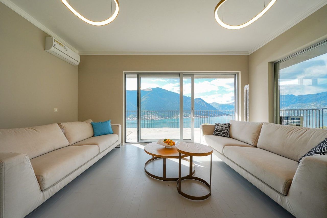 Квартира в Которе, Черногория, 158 м² - фото 2