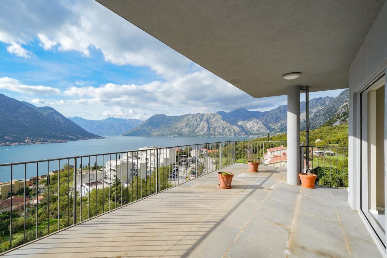 Квартира в Которе, Черногория, 158 м² - фото 11