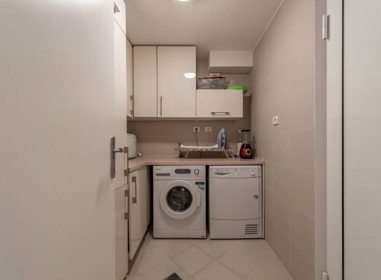 Дом в Доброте, Черногория, 232 м² - фото 4