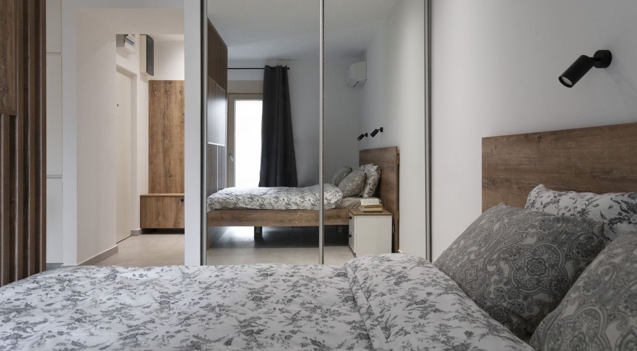 Студия в Которе, Черногория, 33 м² - фото 5