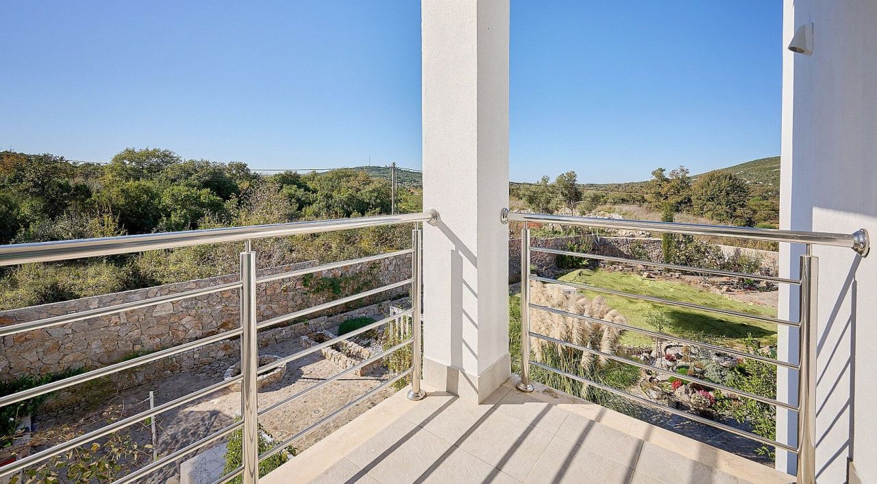 Вилла в Кримовице, Черногория, 200 м² - фото 17