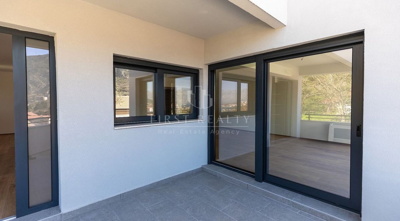 Дом в Шкальяри, Черногория, 160 м² - фото 5