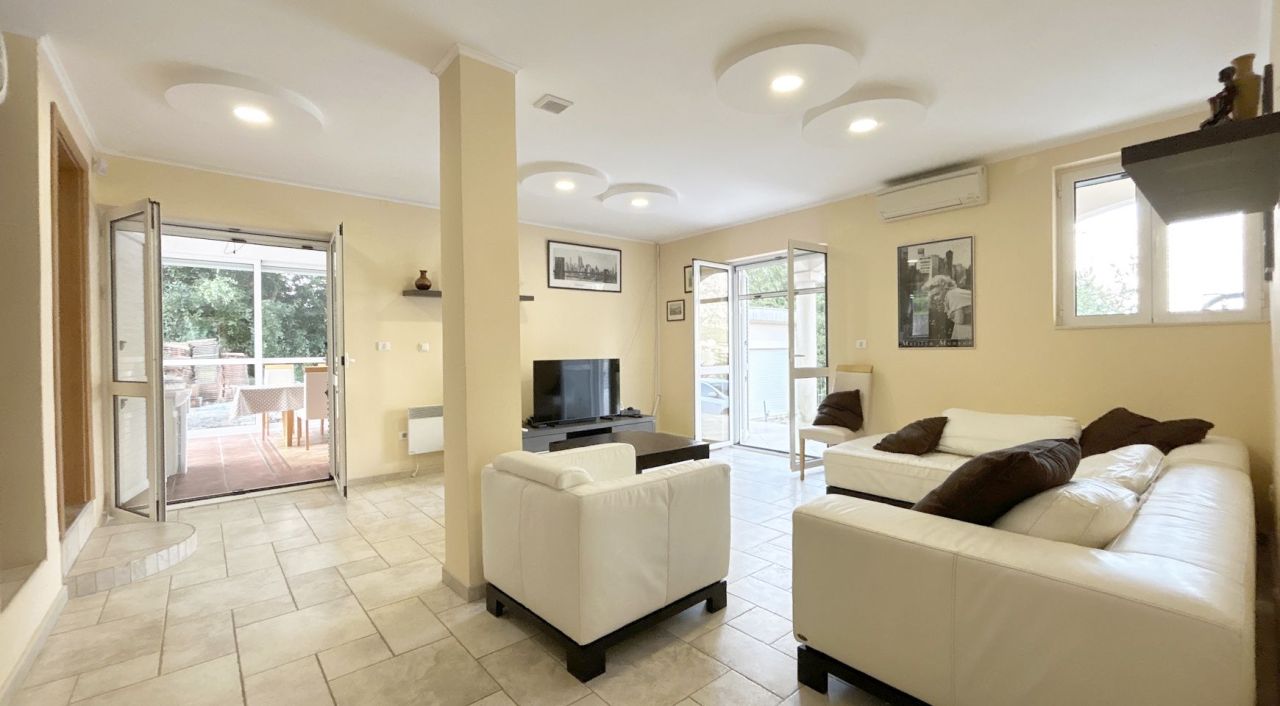 Дом в Прчани, Черногория, 300 м² - фото 15