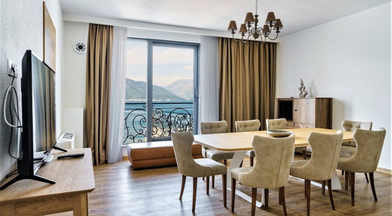 Вилла в Крашичах, Черногория, 450 м² - фото 5