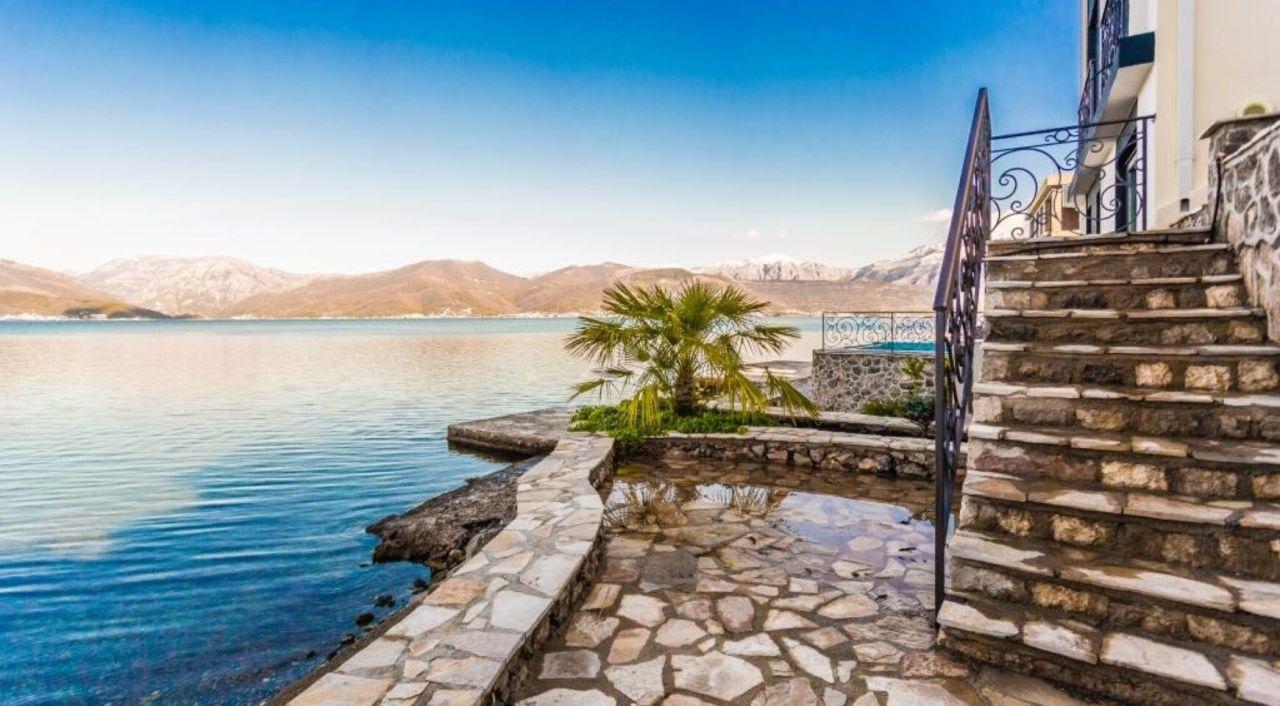 Вилла в Крашичах, Черногория, 450 м² - фото 10