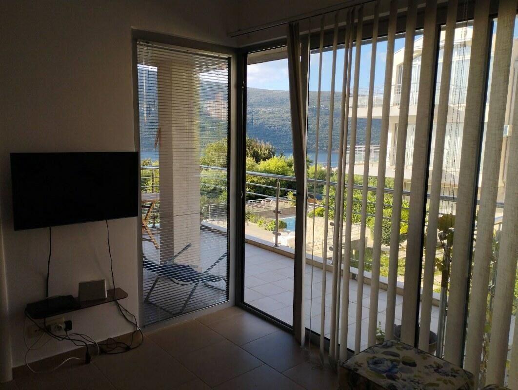 Квартира в Дженовичах, Черногория, 48 м² - фото 5