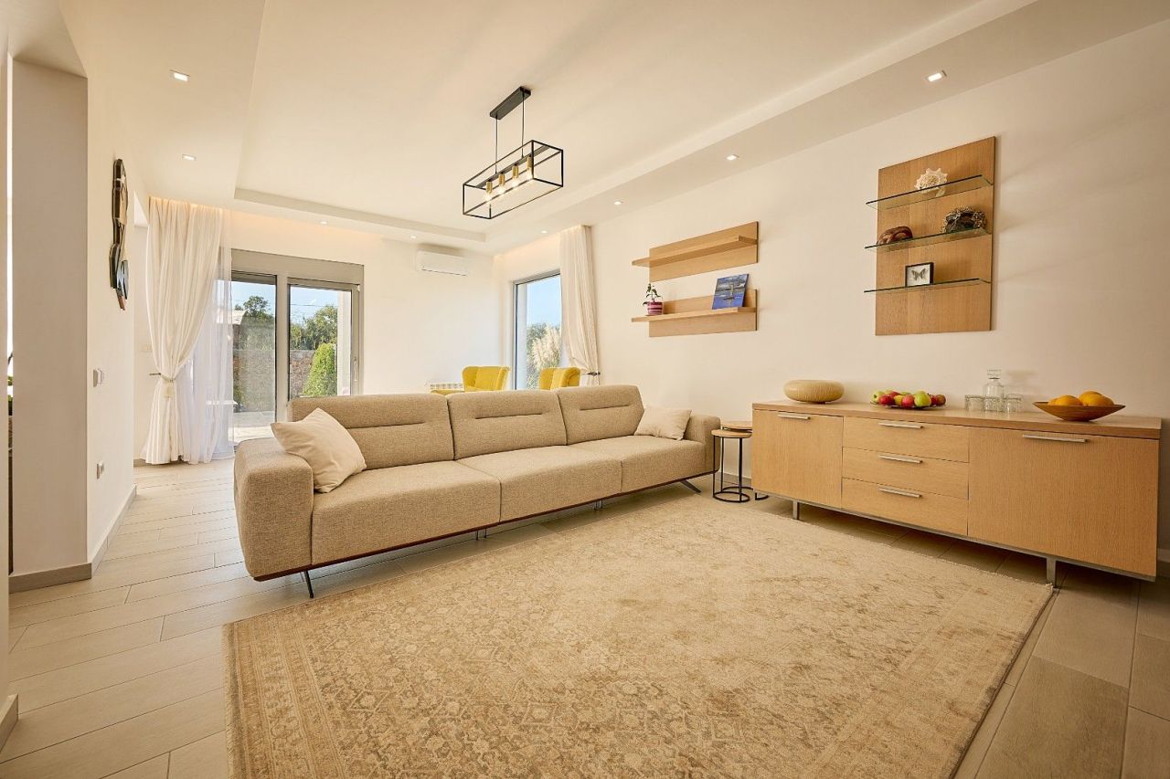 Дом в Кримовице, Черногория, 200 м² - фото 7