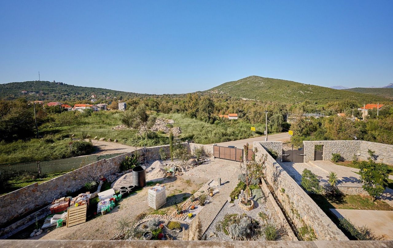 Дом в Кримовице, Черногория, 200 м² - фото 8