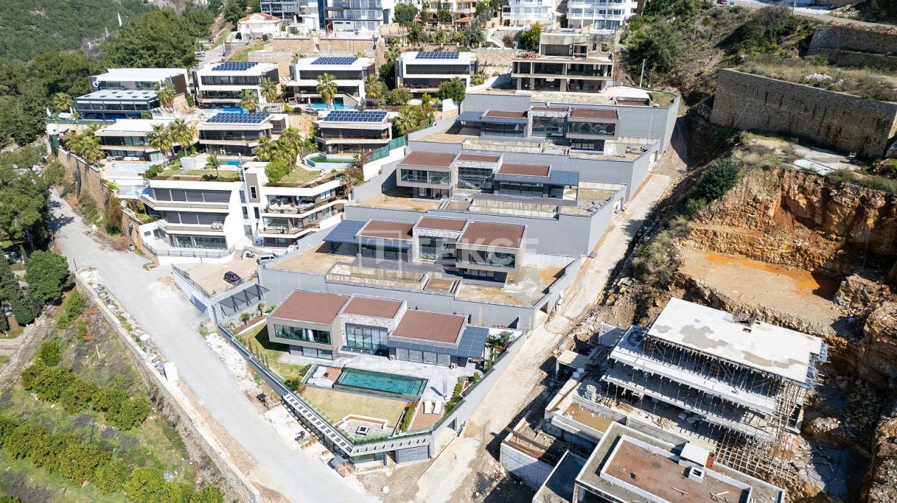 Вилла в Алании, Турция, 700 м² - фото 9