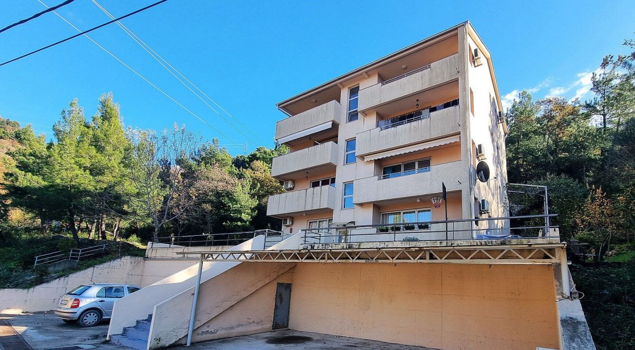 Квартира в Каваче, Черногория, 50 м² - фото 4