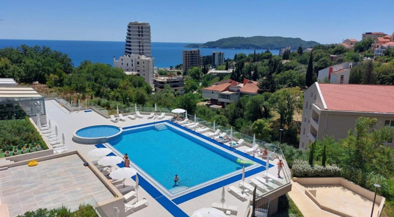 Квартира в Бечичи, Черногория, 67 м² - фото 14