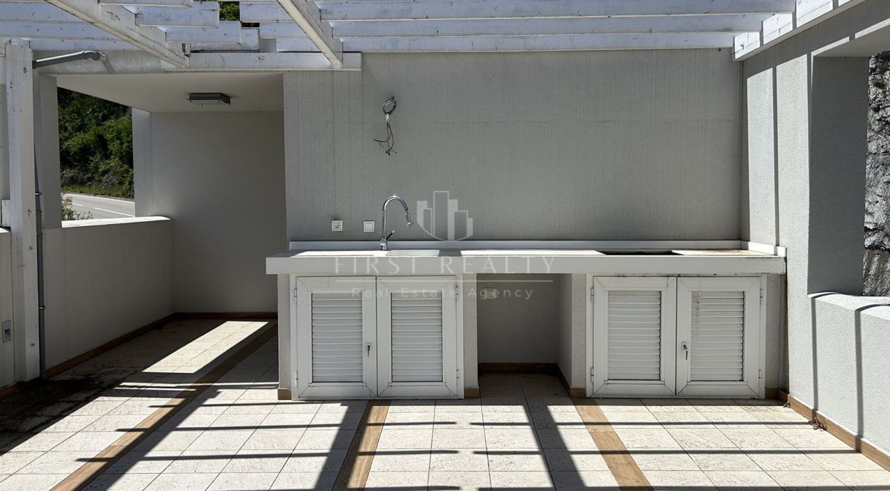 Таунхаус в Морини, Черногория, 360 м² - фото 9