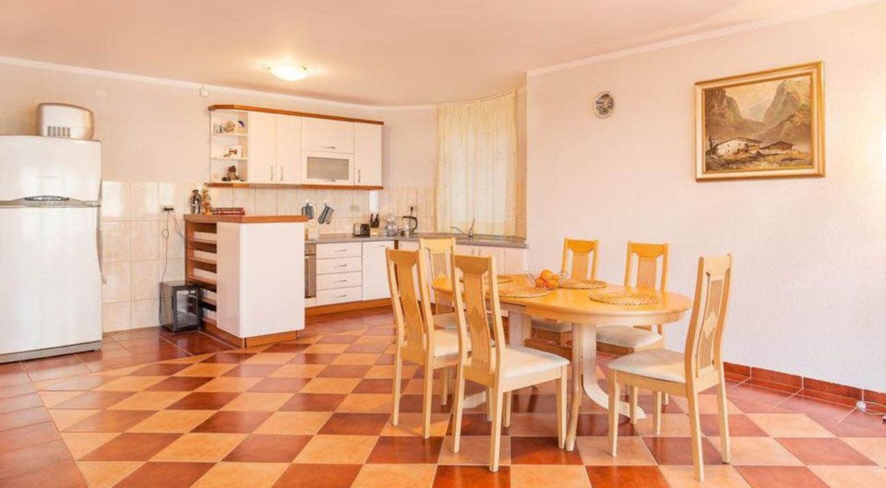 Квартира в Столиве, Черногория, 132 м² - фото 6