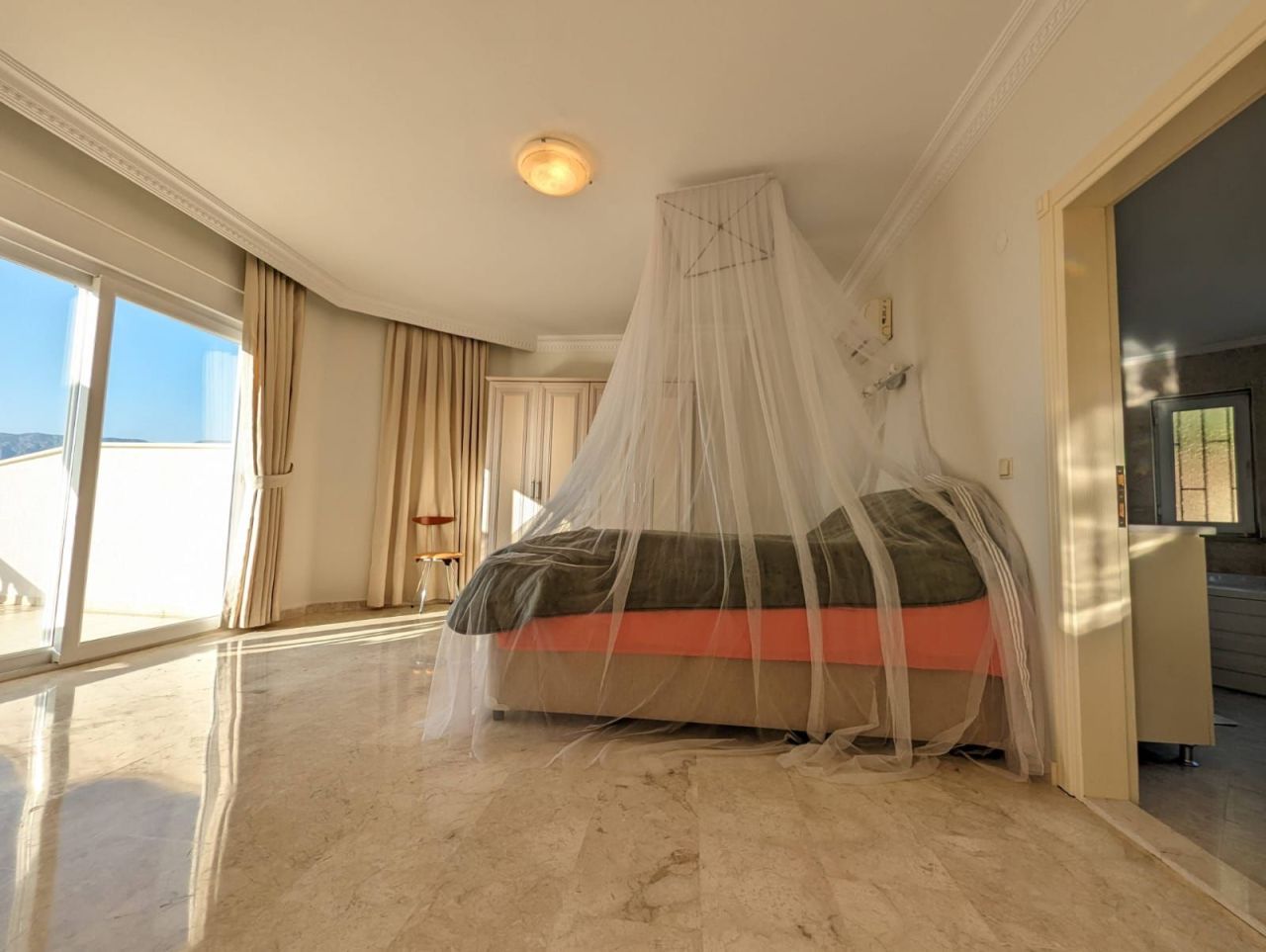 Вилла в Алании, Турция, 240 м² - фото 11