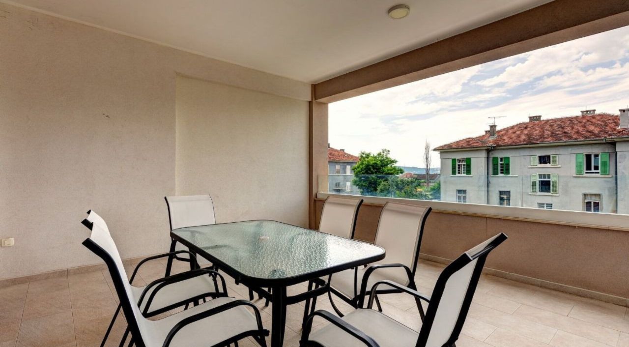 Квартира в Тивате, Черногория, 78 м² - фото 5