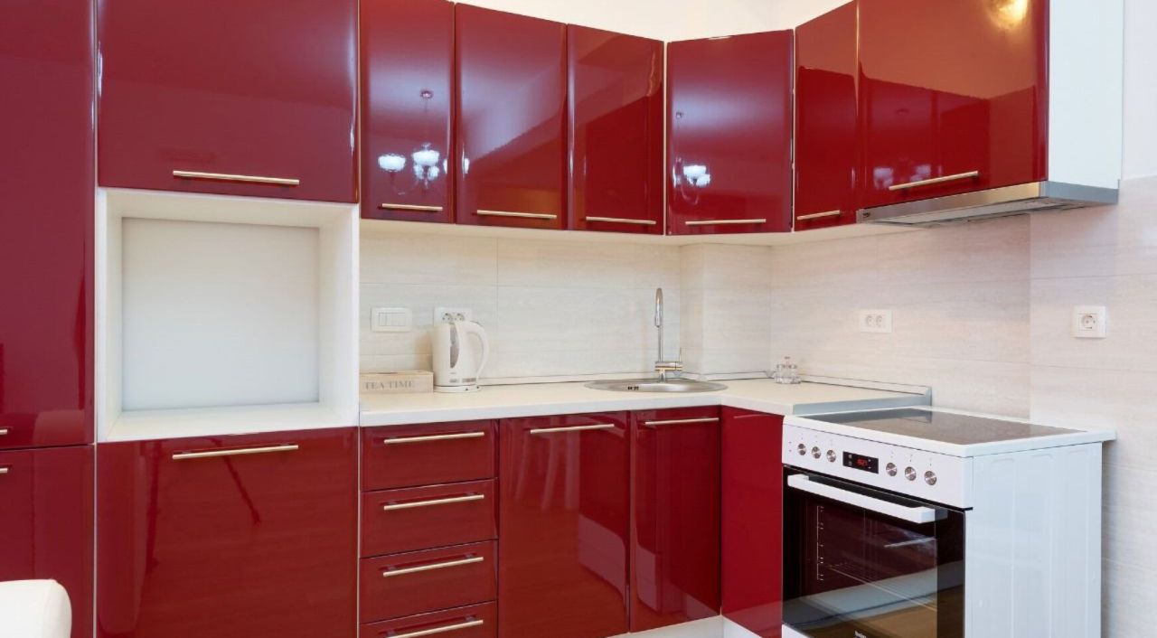 Квартира в Тивате, Черногория, 78 м² - фото 4